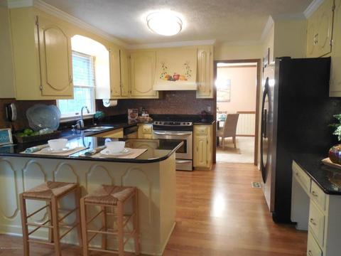 312 Riverside Dr, Hampton, VA 23669 photo 9