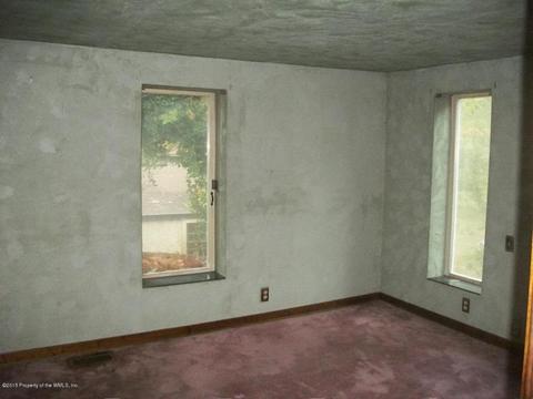 6436 Ware Point Rd, Gloucester, VA 23061 photo 8