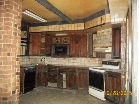 6436 Ware Point Rd, Gloucester, VA 23061 photo 3