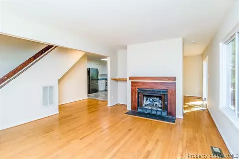 127 Sharps Rd, Williamsburg, VA 23188 photo 5