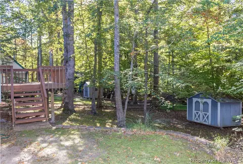 127 Sharps Rd, Williamsburg, VA 23188 photo 3