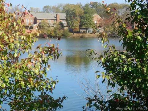 176 Westview Dr, Hampton, VA 23666 photo 3
