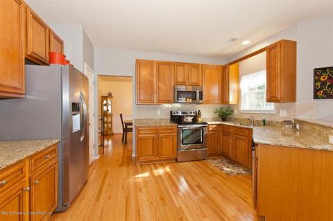 3739 Mariners Dr, Hayes, VA 23072 photo 12