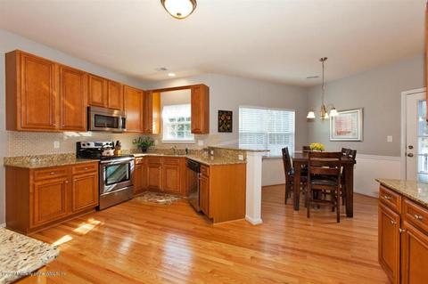 3739 Mariners Dr, Hayes, VA 23072 photo 11
